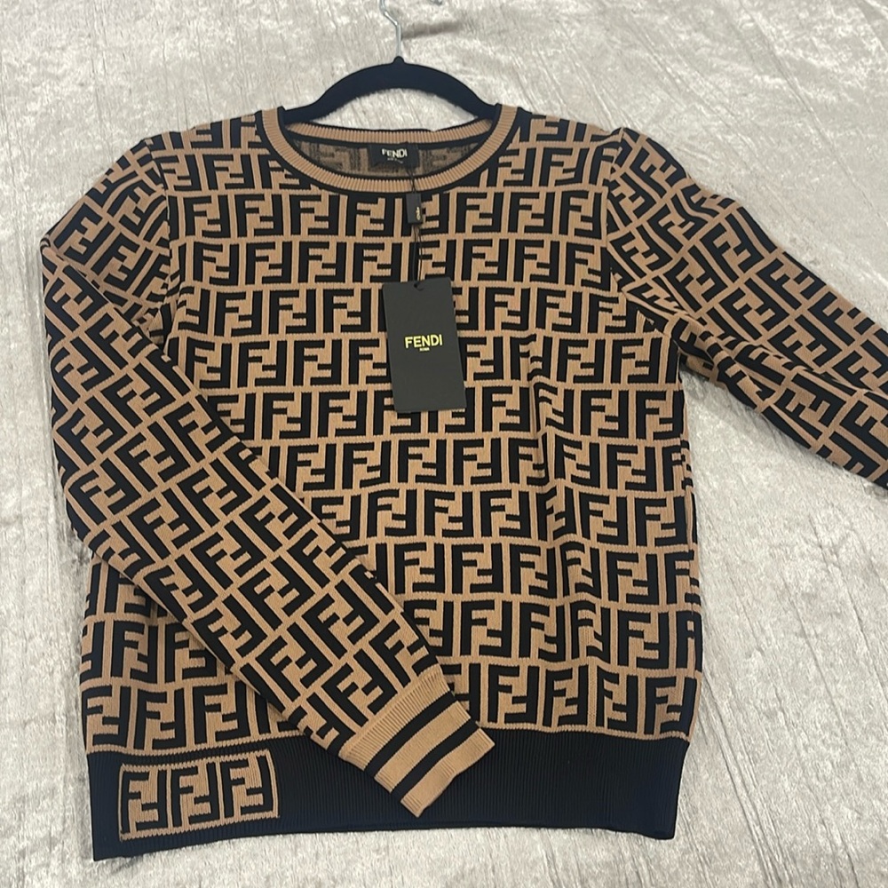Sweater size Small